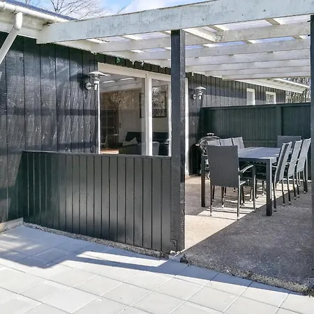 3 Bedroom Beautiful In Prázdninový dům Toftlund