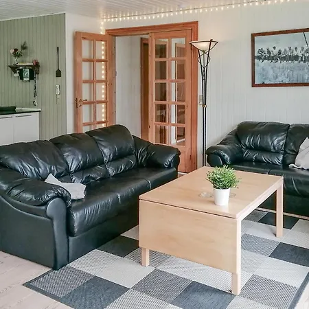 3 Bedroom Beautiful In *