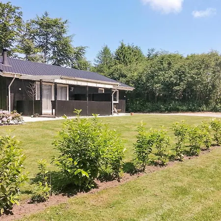 Prázdninový dům 3 Bedroom Beautiful In