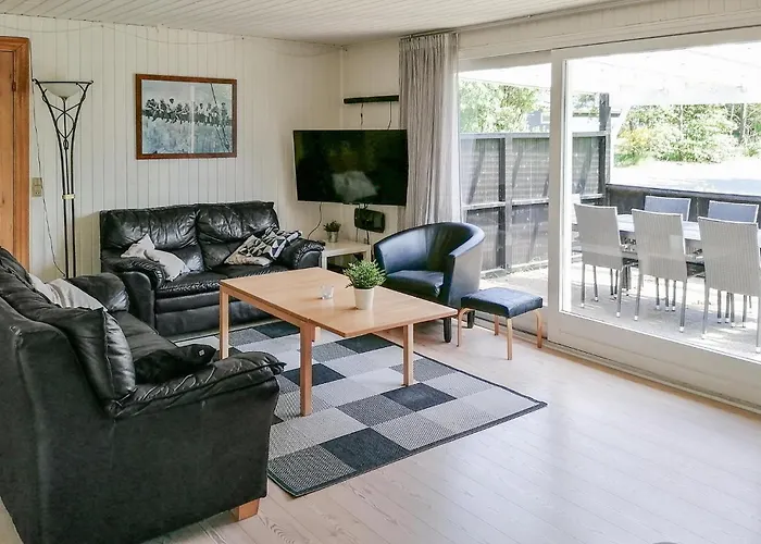 Ferienhaus 3 Bedroom Beautiful In *