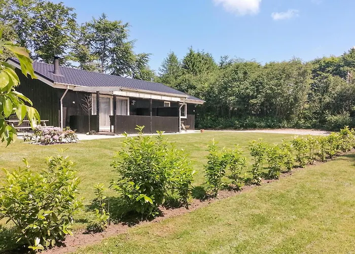 Ferienhaus 3 Bedroom Beautiful In